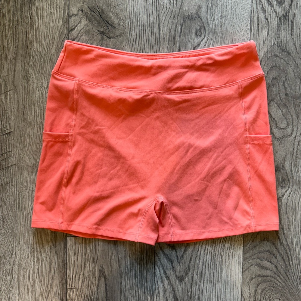 HALARA Pink Athletic Shorts Lightweight Stretchy Mid-Thigh